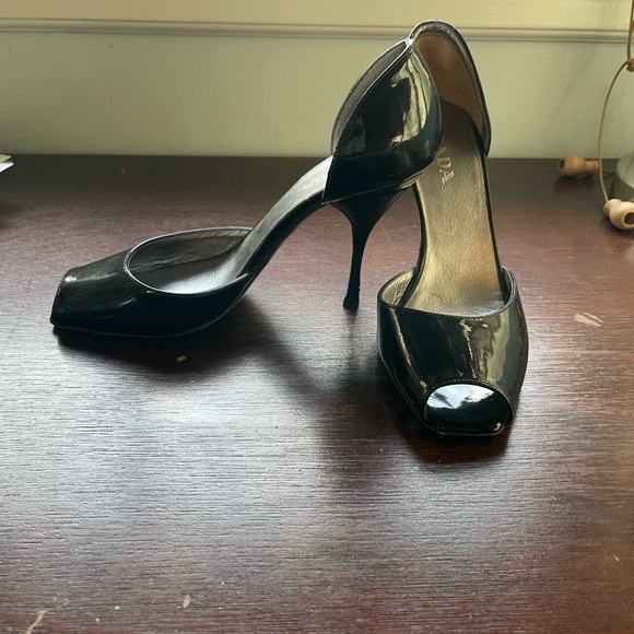 Black Prada Heels - Picture 2 of 3